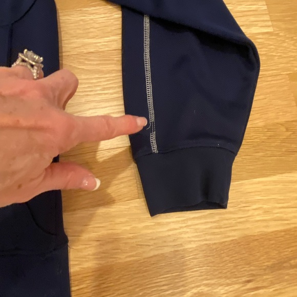 Adidas Norte Dame Navy Hooded Sweatshirt / Sewn Logo Front Chest / Unisex Size S - Picture 16 of 16